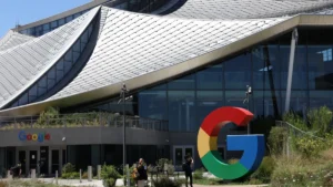 Google keeps cookies amid challenges